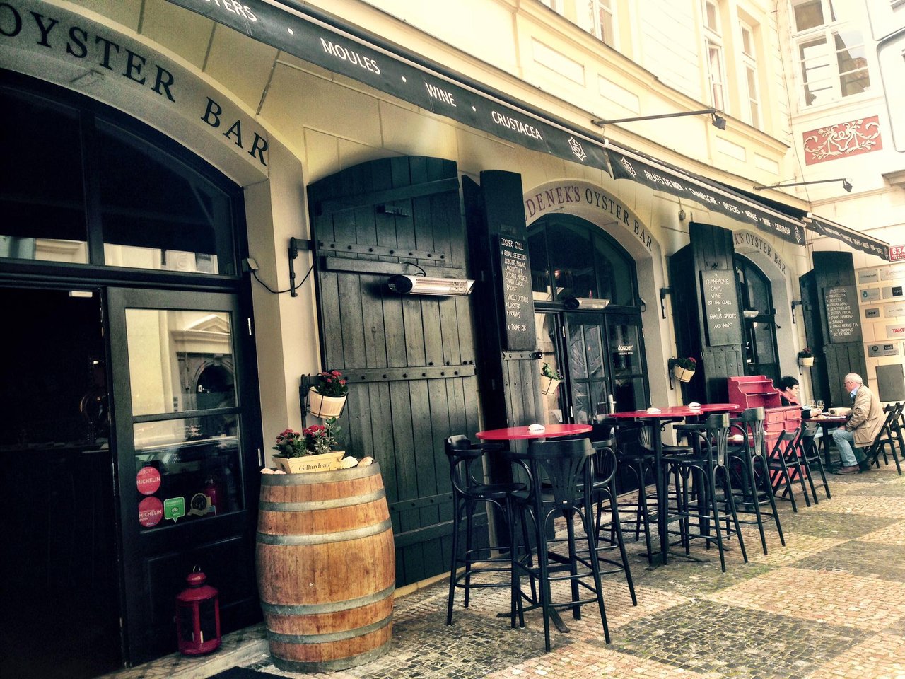 6 Zdenek s Oyster Bar Prague